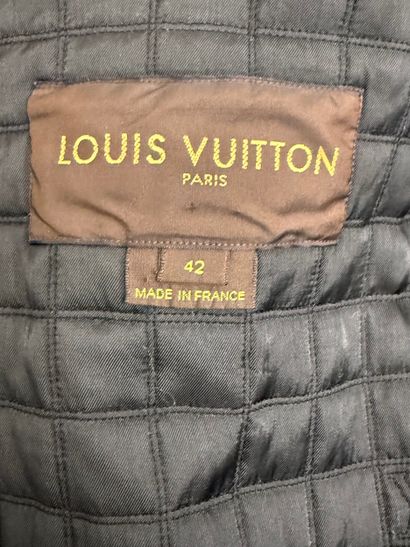 CELINE. 
Pantalon de tailleur gris. (Taille...