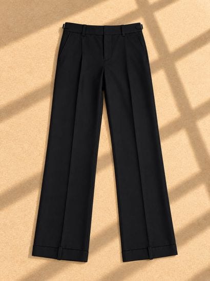 LOUIS VUITTON. 
Pantalon de tailleur noir....
