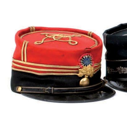 Képi de capitaine d'infanterie. (Vers 1900)...