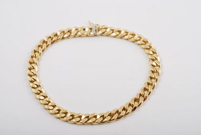 FRED
Bracelet en or jaune 18K à mailles croisées...
