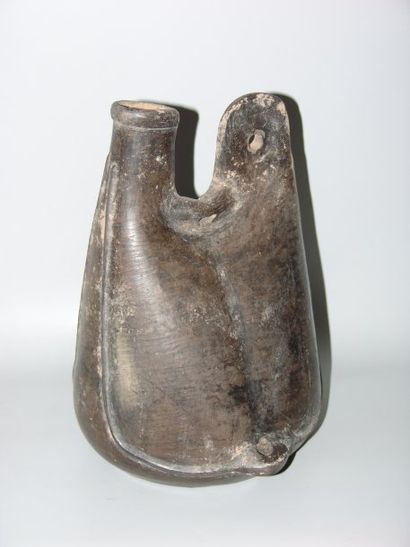 LIAO (916 - 1125)
Gourde. En terre cuite...