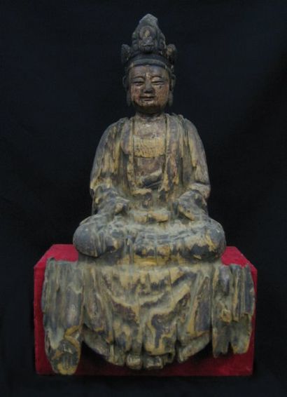 Bodhisattva assis en méditation sur un trône,...