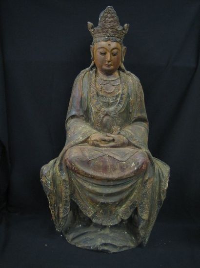 Bodhisattva assis en méditation sur un trône,...