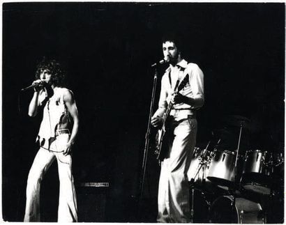 ROGER DALTREY and the WHO Photo par KEN REGAN...