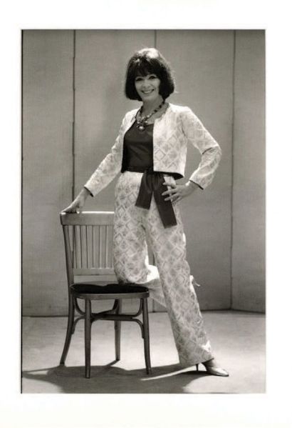 Shahrokh HATAMI (né 1930)
Juliette Gréco...