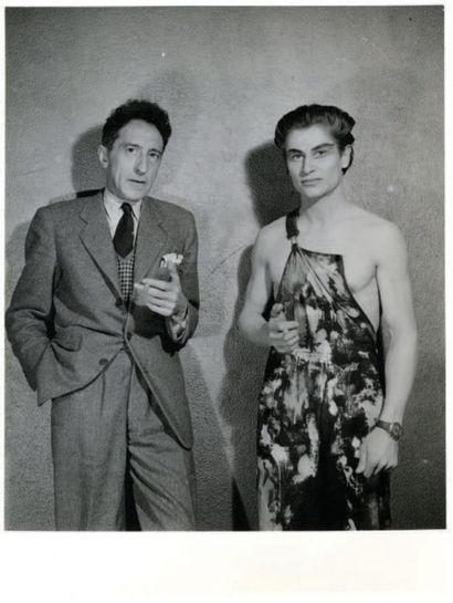 JEAN COCTEAU et JEAN BABILEE Tirage argentique....