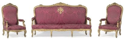 JEANSELME
Mobilier de salon en bois richement...