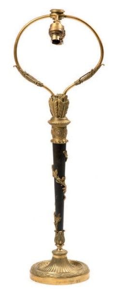 GAIGNEAU Paris
Lampe en bronze ciselé et...