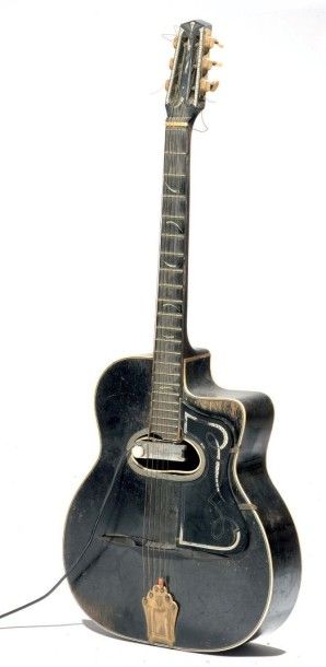 Busato BARTOLOMEO
Rare guitare Jazz manouche...