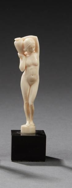 TRAVAIL FRANÇAIS

* Sculpture en taille directe...