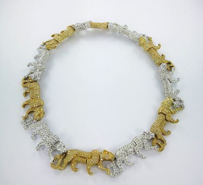 Collier à motifs de panthères or gris et...