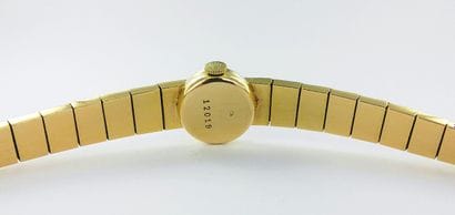 ROLEX, Precision.
Women's gold watch on a...