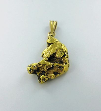 585-th gold pendant.
Gross weight: 17.4 grs....