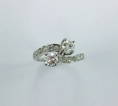 White gold ring set with two 