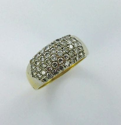 Bague or 750 millièmes sertie de diamants...