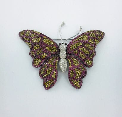 Butterfly brooch in 750 white gold and blackened...