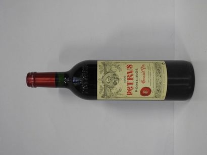 1 B PETRUS 1996 Pomerol (1 légère marque...