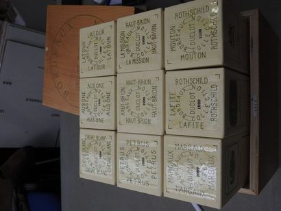 CAISSE BOIS COLLECTION DUCLOT de 9 bouteilles...