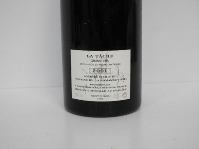 1 B LA TÂCHE (Grand Cru) 2001 Domaine de...