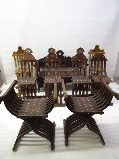 Mobilier de salon syrien comprenant un canapé,...
