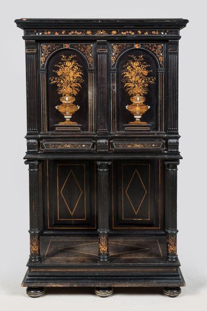 Cabinet en bois noici et son piètement de...