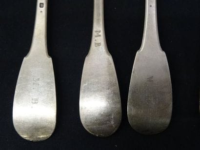 6 couverts en argent, modèle uni plat, poinçons...