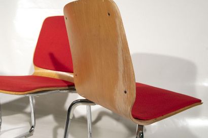 FLÖTOTTO ÉDITEUR

Suite de 4 chaises.

Pieds...