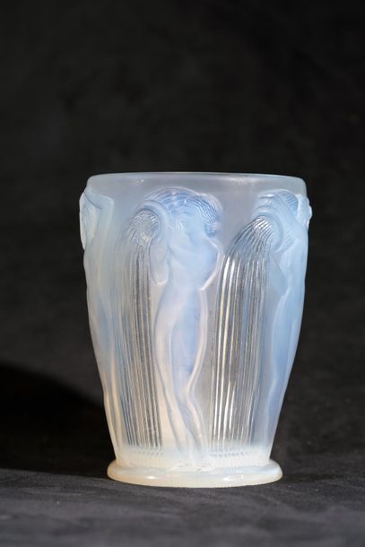 RENÉ LALIQUE (1886-1945) 

