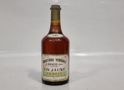 1 B ARBOIS VIN JAUNE 1967 F.V Arbois (e.t.h...