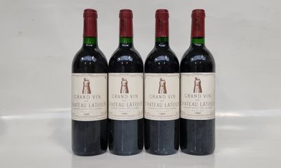 4 B CHÂTEAU LATOUR 1992 GCC1 Pauillac (quelques...