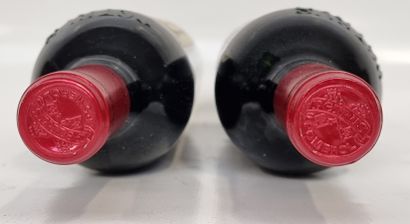 2 B PETRUS 2002 Pomerol (état parfait)