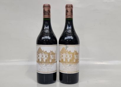 2 B CHÂTEAU HAUT-BRION	2002 GCC1 Graves (1...
