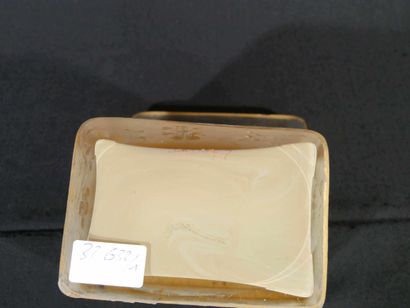 DAUM FRANCE - Coffret couvert en verre givré...