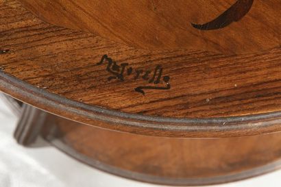 Louis MAJORELLE (1859 - 1926)

Table d'appoint...