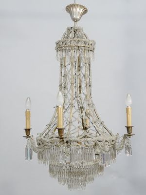 
Lustre de forme montgolfière à pampilles...