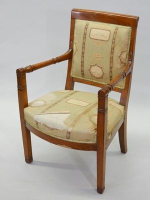 2 fauteuils en acajou et placage d'acajou,...