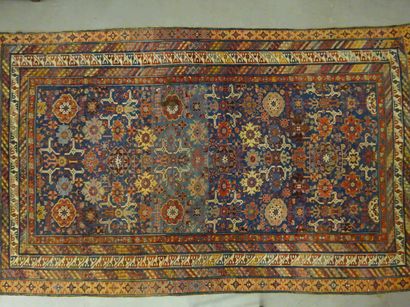 Important grand tapis d'Orient noué main...