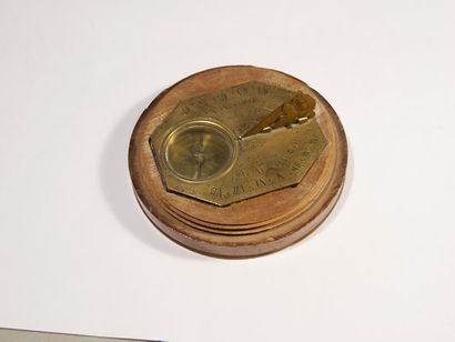 Compass and travel compass, type 