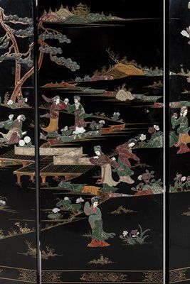 Four-leaf folding screen with lacquer decoration...