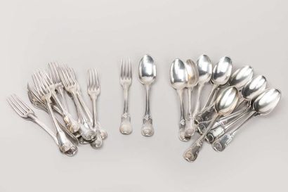 12 silver cutlery items decorated with filets...