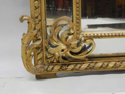 1 glass with glazing beads and ornamented...