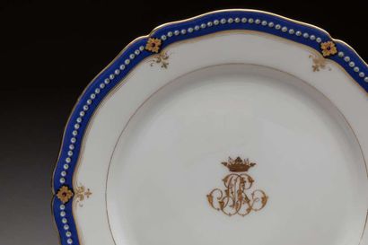 LAHOCHE ET PANIER - Crystal staircase
5 plates...