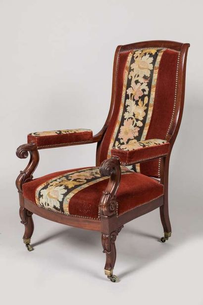 Mahogany and mahogany veneer Voltaire armchair...