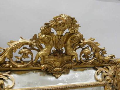 1 glass with glazing beads and ornamented...