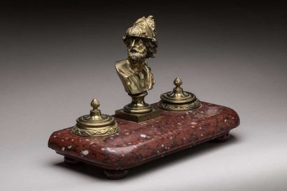 Marble and bronze inkwell 19th century
Height...