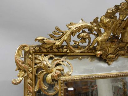 1 glass with glazing beads and ornamented...