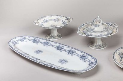 Set of fine earthenware service pieces with...