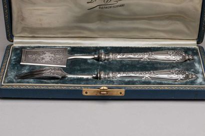 Two pieces cutlery, forged silver handle,...