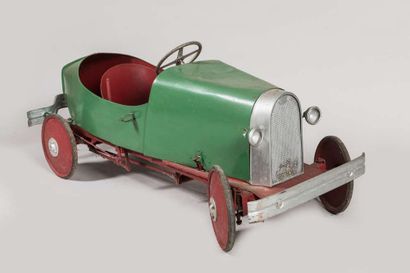 A pedal car in painted metal and repainted...