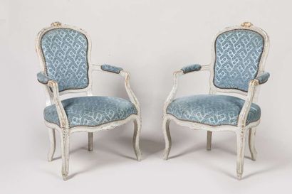 Suite of four cabriolet armchairs in lacquered...